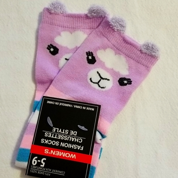 NEW Vanilla Lotion, Sock & Gift Bag Bundle - Picture 7 of 12